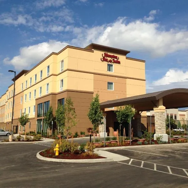 Hampton Inn & Suites Portland/Hillsboro-Evergreen Park, hotel v destinaci Hillsboro