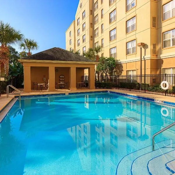 Homewood Suites by Hilton Orlando Maitland, hotel di Casselberry