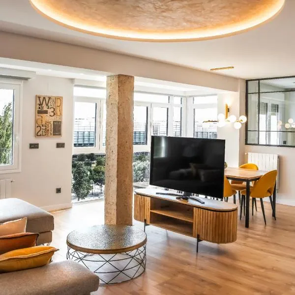 Museo Evolución - Apartamentos Burgos Deluxe, hotel Burgosban