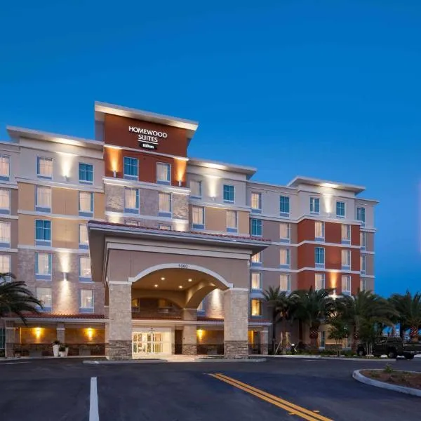 Homewood Suites by Hilton Cape Canaveral-Cocoa Beach, hotelli kohteessa Cape Canaveral