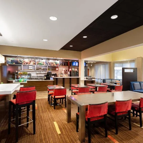 Courtyard by Marriott Dallas-Fort Worth/Bedford, hotell i Bedford