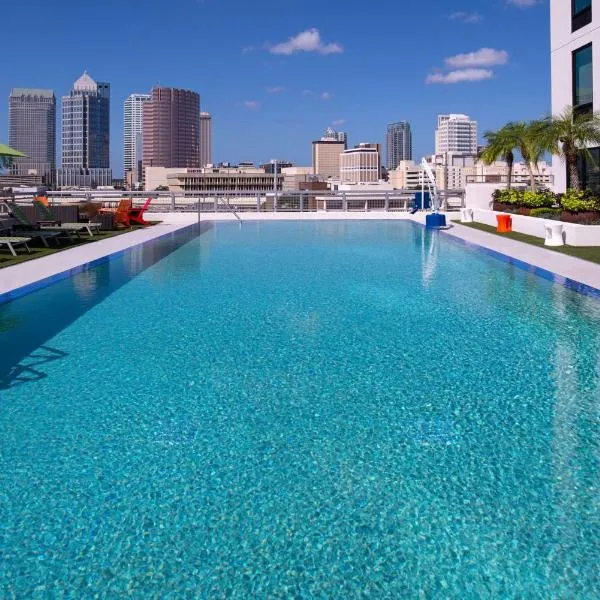 Home2 Suites By Hilton Tampa Downtown Channel District、タンパのホテル