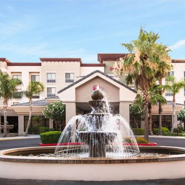 Hilton Garden Inn Phoenix/Avondale, hotel v destinaci Avondale