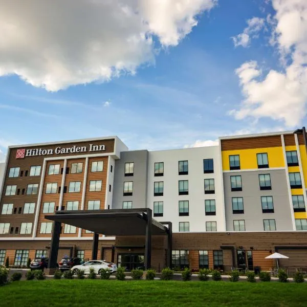 Hilton Garden Inn Louisville Mall Of St. Matthews, khách sạn ở Louisville