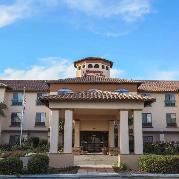 Hampton Inn & Suites Camarillo: Camarillo şehrinde bir otel