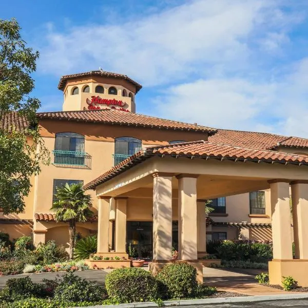 Hampton Inn & Suites Camarillo, hotel in Camarillo