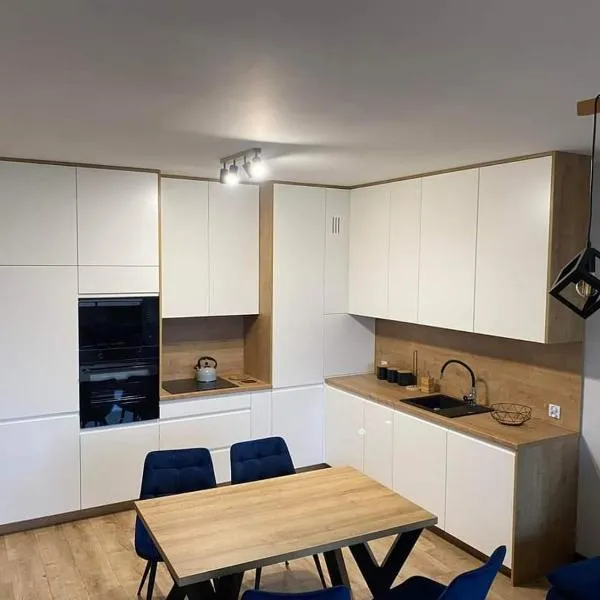 Nowoczesny Apartament Królowej Jadwigi, hótel í Taczów