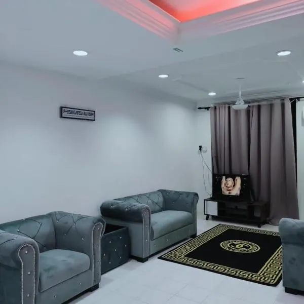 NAURAH HOMESTAY, hotel in Sungai Petani