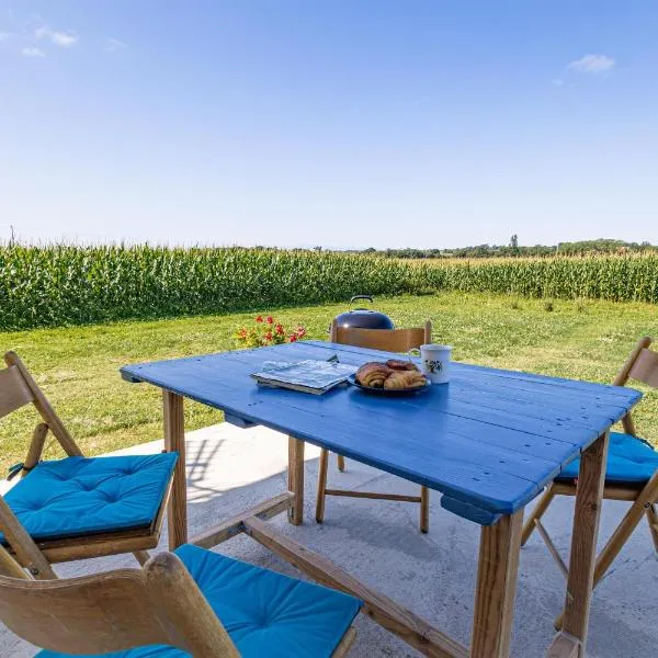 Les Petits Faulongs, hotel in Sauviac