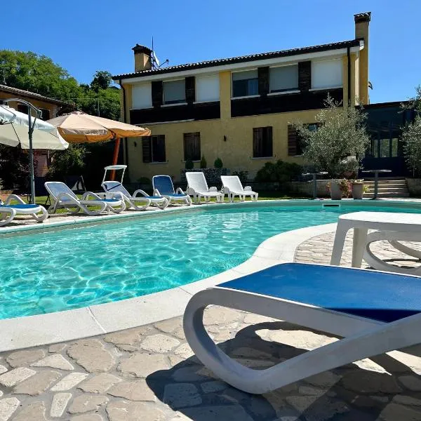 Country House La Montagnola, hotel en Valdobbiadene