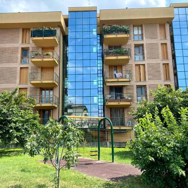 Bilocale via Visconti, hôtel à Lodi