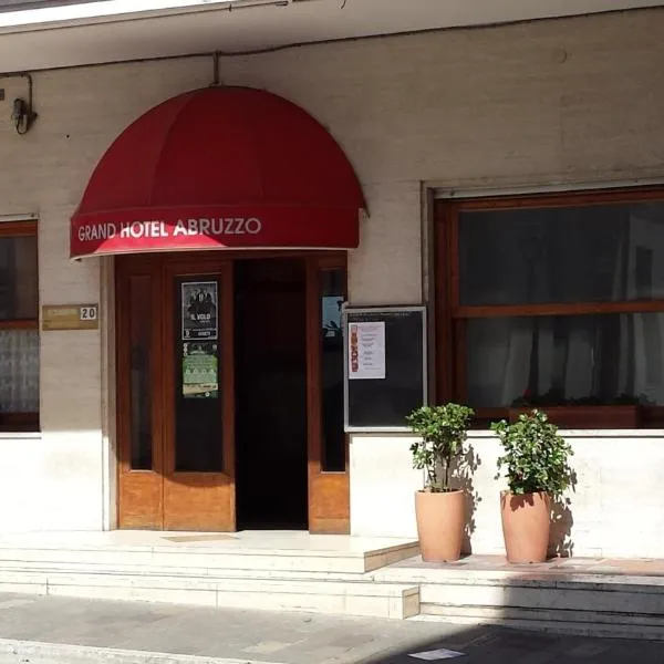 Grande Albergo Abruzzo, hotel en Chieti
