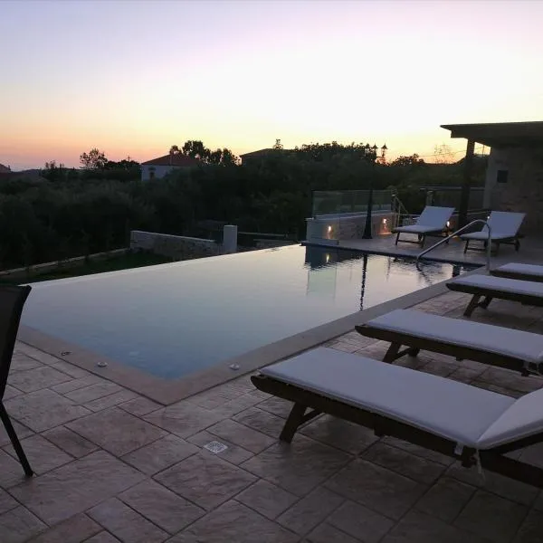 VILLA HALEPOURI, hotel ve městě Chania