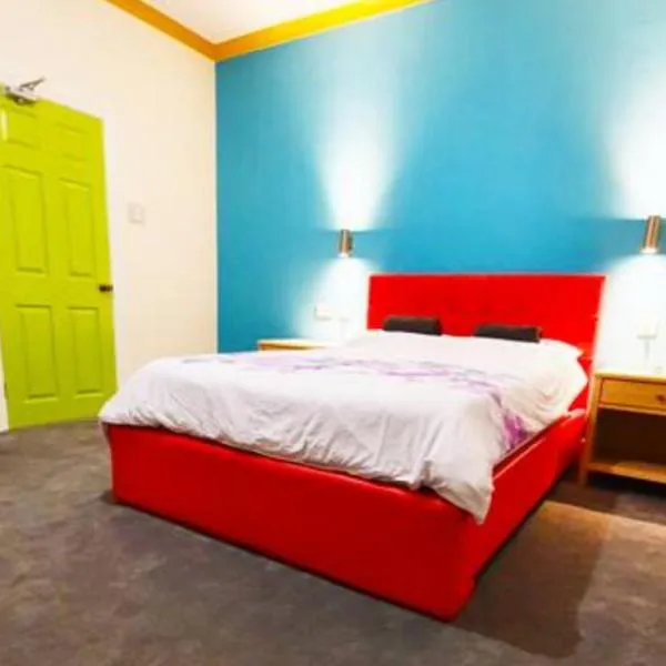 Modern En-suite Doubles in Boston Town Spacious & Contemporary Rooms, hotel in Boston