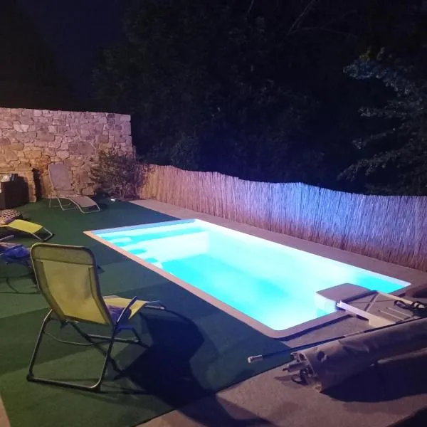 Le gîte de Romain, hotel em Sanvensa