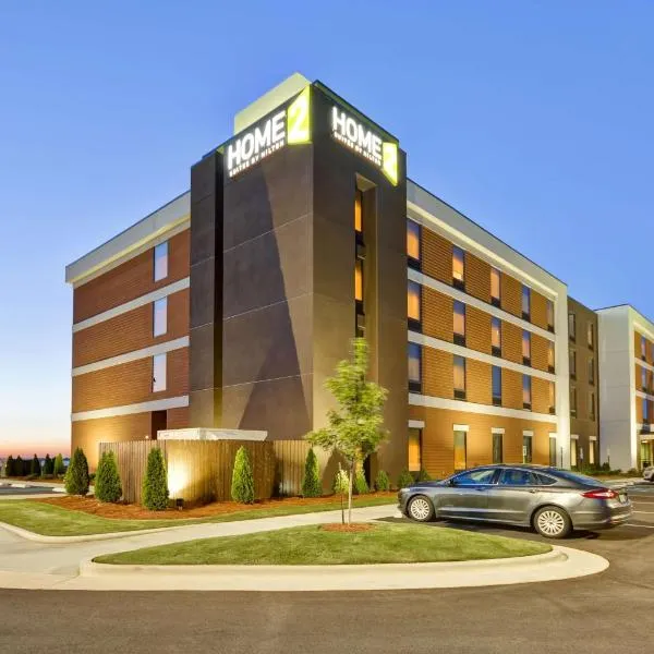 Home2 Suites By Hilton Decatur Ingalls Harbor, hotel v destinaci Decatur