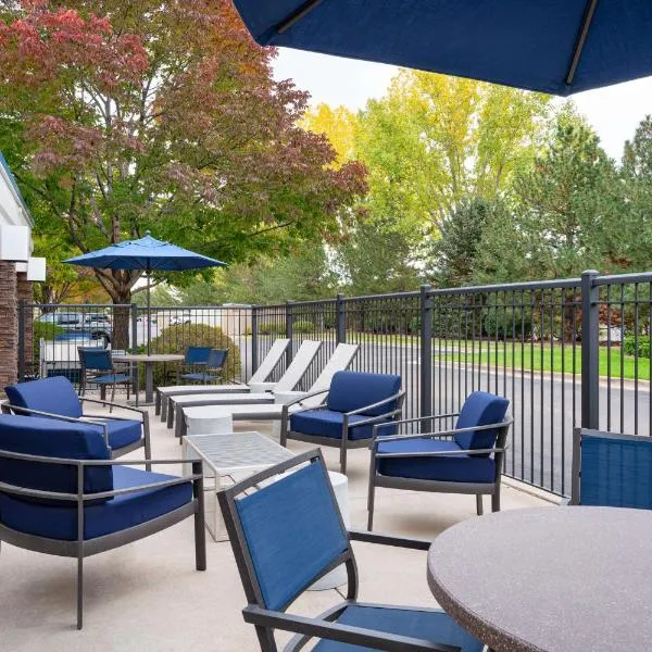 Hampton Inn Loveland, hotel v destinaci Loveland