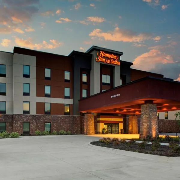 Hampton Inn & Suites Pittsburg Kansas Crossing, hotell i Pittsburg