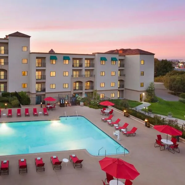 Embassy Suites by Hilton Temecula Valley Wine Country, hotel v destinaci Temecula