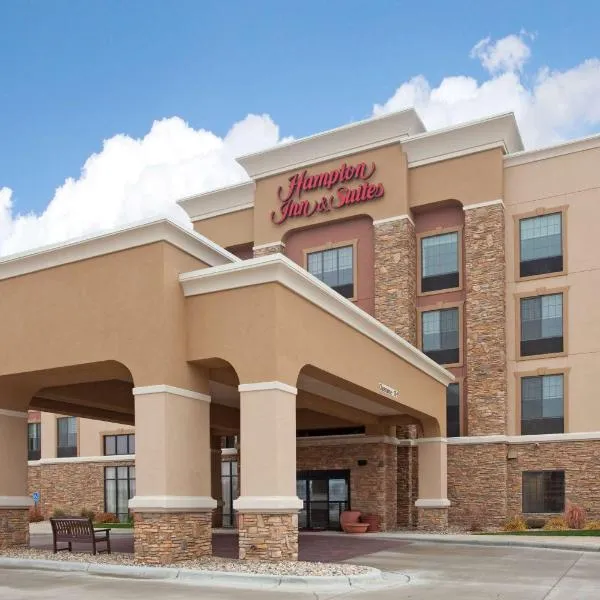 Hampton Inn & Suites Watertown、ウォータータウンのホテル