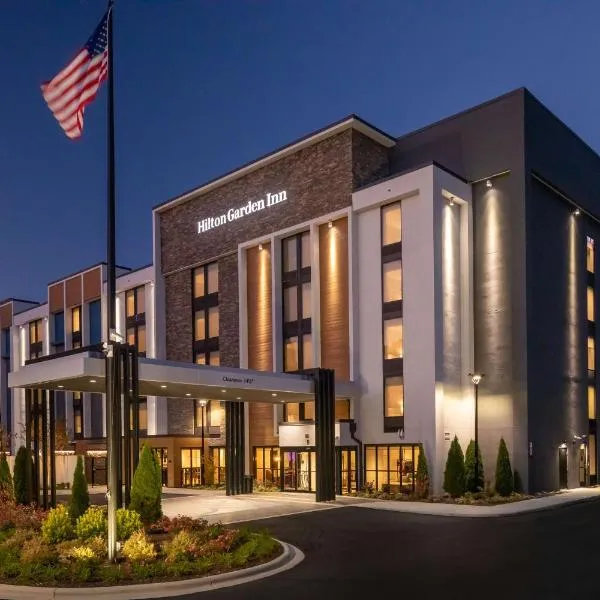 Hilton Garden Inn Asheville South, hotel em Candler