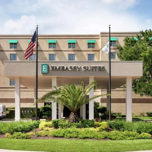 Embassy Suites Brunswick, hotell i Saint Simon Mills