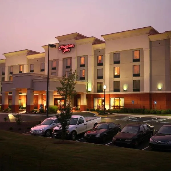 Hampton Inn Carrollton, hotel di Carrollton