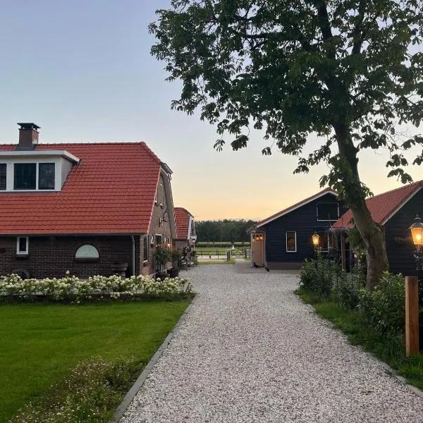Bed & Breakfast Hoeve Happiness - ontbijt inbegrepen - wellness aanwezig, hotel v destinaci Voorthuizen