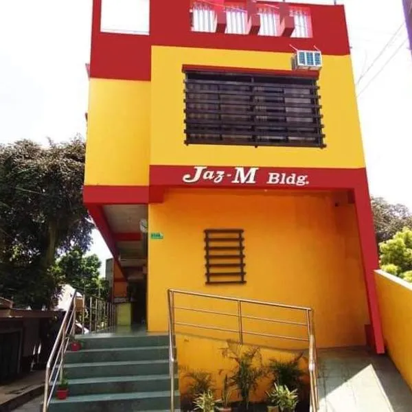 JAZ-M Pensionhouse, hotel en Tagbilaran City