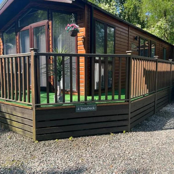 Troutbeck Hot Tub Lodge 4, hotel v destinaci Windermere
