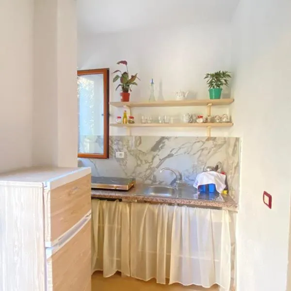 Besart room, hotel v destinaci Vlorë