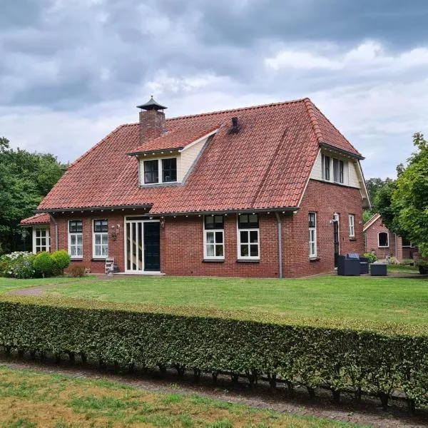 B & B de Vlegge، فندق في Sibculo