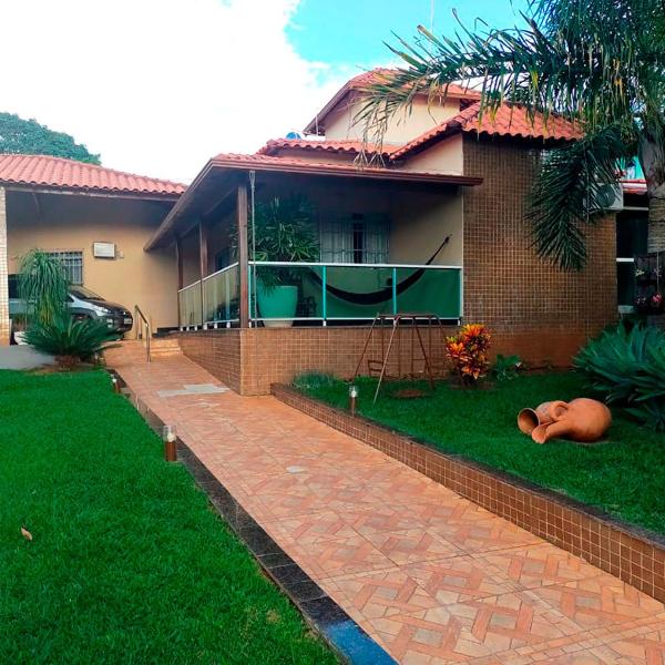 Casa de Campo com Wi-Fi churrasq e piscina em MG