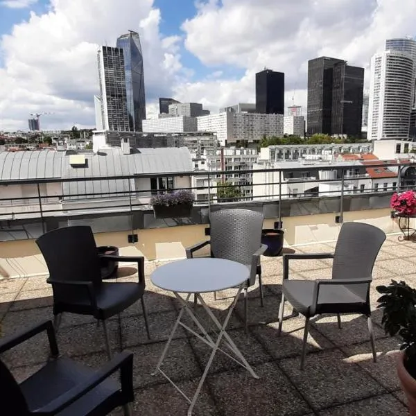 Appartement avec Terrasse à Puteaux 92, hotel v destinaci Puteaux