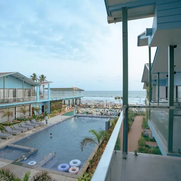 TAN-N-SAND, hotel v destinaci Morjim