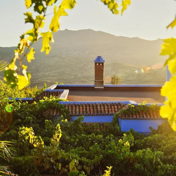 Villa Authentique avec Vue Panoramique à 3 km de Chefchaouen, hotel a Dehar