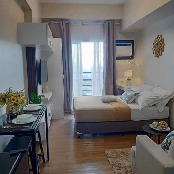 Studio with Balcony at The Loop Tower, hotel in Cagayan de Oro