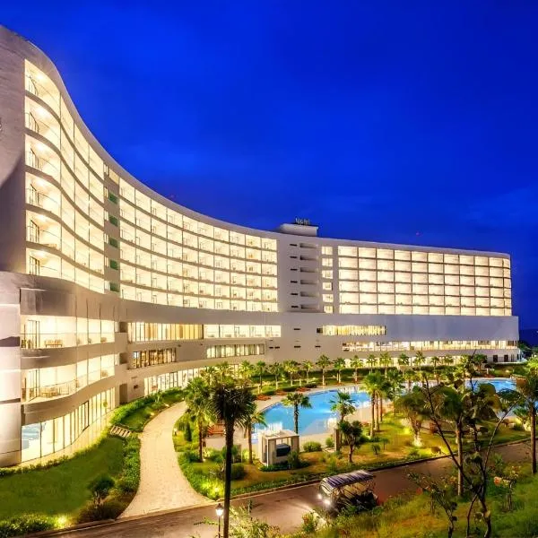 Selectum Noa Resort Cam Ranh, hotel in Xóm Cầu Hin