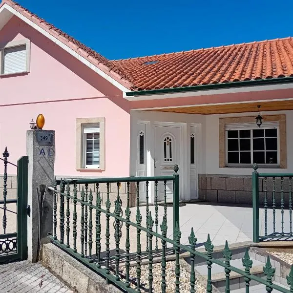PESO RIVER HOUSE, hotel v destinaci Melgaço