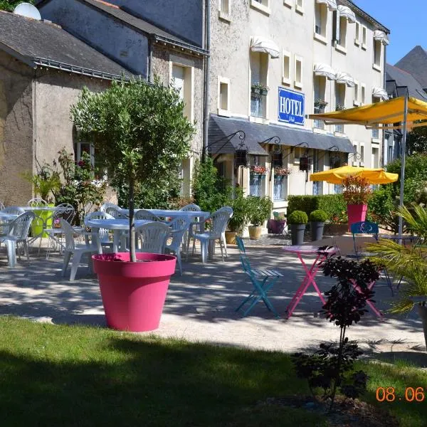 Hôtel Le Castel, hotel di Brissac-Quincé