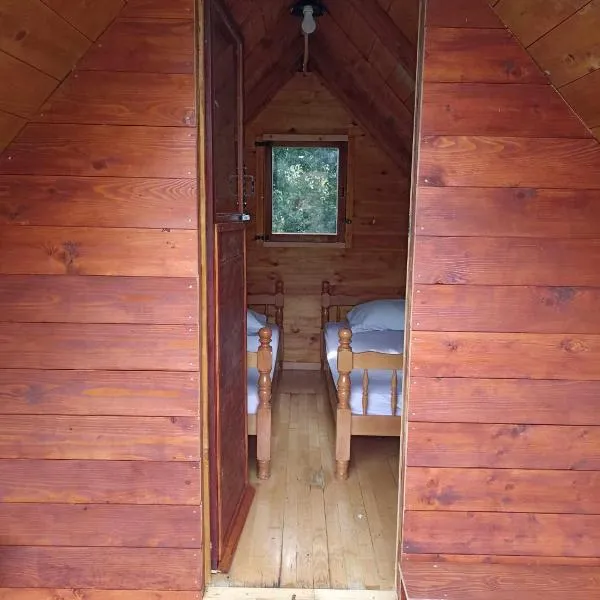 Kamp Seosko domaćinstvo Radman - Bungalov, отель в Херцег-Нови
