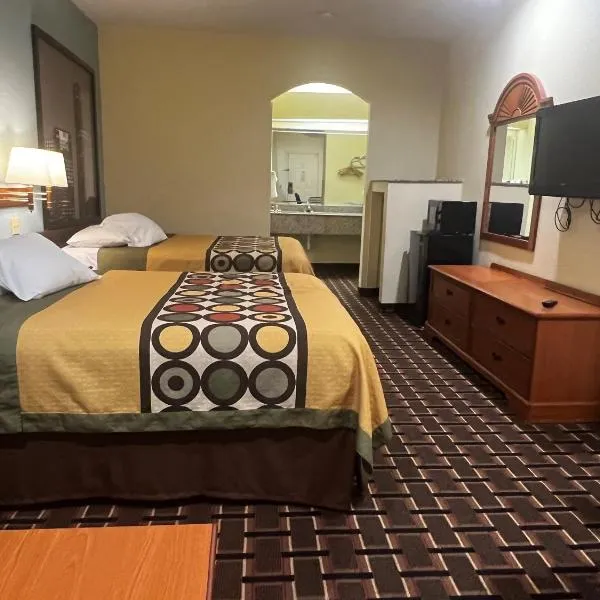 Super 8 by Wyndham Stafford Sugarland Area – hotel w mieście Stafford