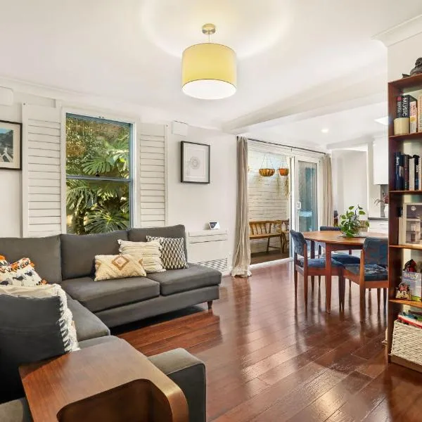 Inner West Haven l 2 Bedroom House