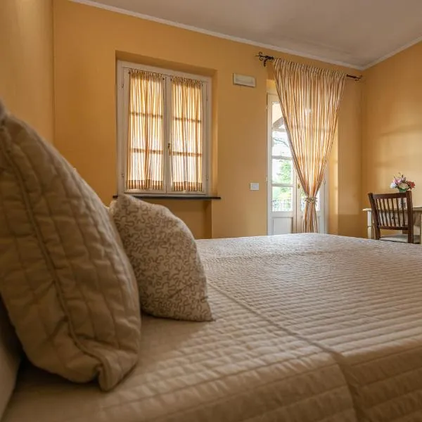 Albergo la Luna, hotel in Sarzana