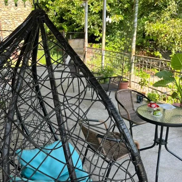 House In The Forest, hotel di Sighnaghi