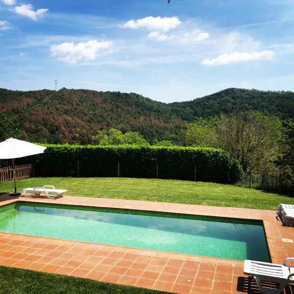 Mas El Soler de Terrades - Turisme Rural, hotel in Moià