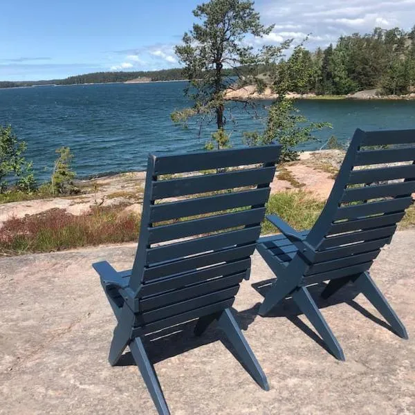 Klippan - mökki omalla rannalla Nauvossa, hotel em Nauvo