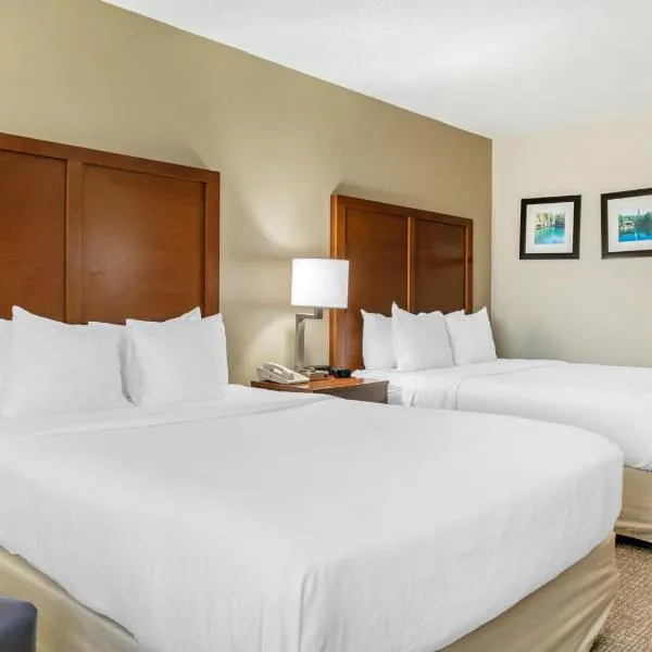 Comfort Inn, hotel in Manistique