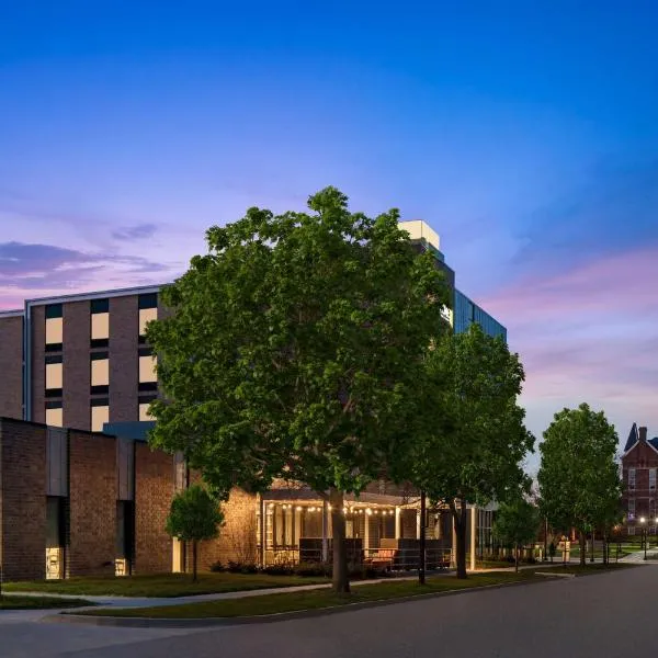 Home2 Suites by Hilton Des Moines at Drake University, hotel v destinaci Des Moines