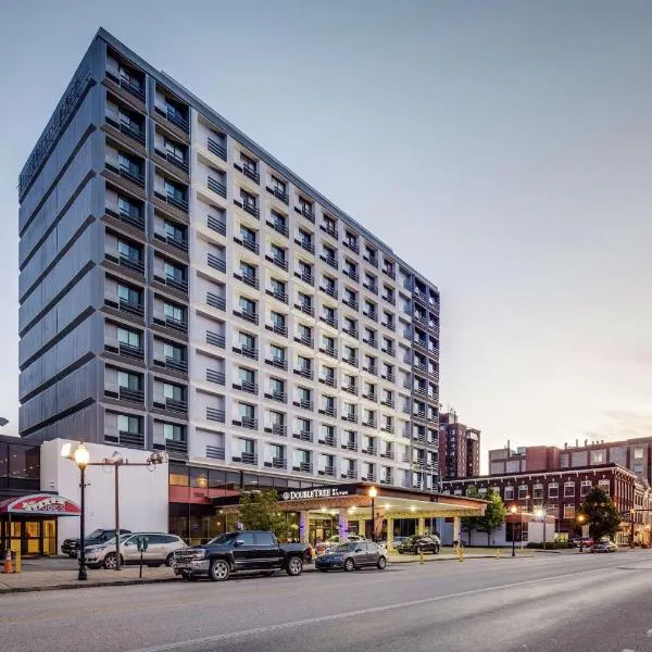 DoubleTree by Hilton Huntington, WV, hotel v destinaci Huntington